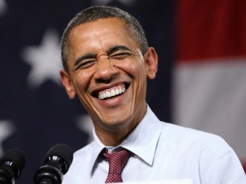 Обама станцевал с рэпером Ашером прямо в Белом доме