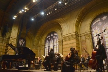 Одесситов с концертом навестила пианистка-вегетарианка из Японии (ФОТО)