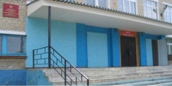 В Тульской области мужчина избил школьника, не желая делиться местом на лавке