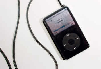 Apple забыла про день рождения iPod