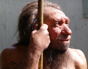 Секс с неандертальцами привел к появлению вируса папилломы человека - ученые