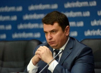 ГПУ готовит иск в суд по лишению гражданства Украины первого заместителя директора НАБУ Углавы, - Сытник