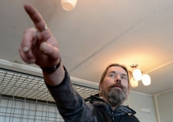 Лидера группы "Коррозия металла" приговорили к тюремному заключению