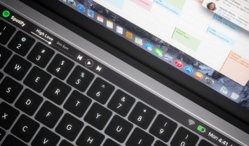 В коде macOS 10.12.1 обнаружили отсылки к OLED-панели в новых MacBook Pro