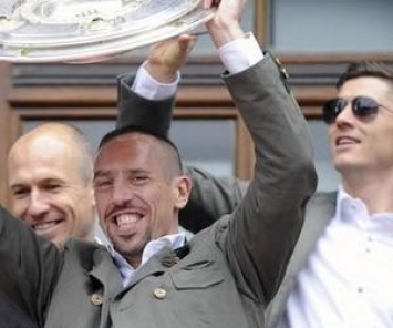 Бавария продлила контракты с тремя звездами