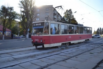 В Каменском готовятся к повышению тарифов на проезд в трамвае