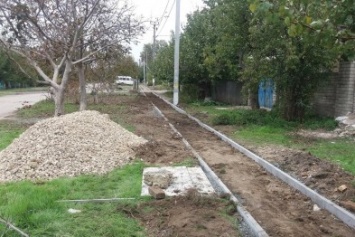 В Херсоне на Северном ремонтируют тротуары (фото)