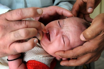 Медики: От полиомиелита привиты лишь 39% новорожденных этого года