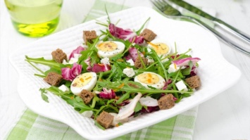 Легкий салат с перепелиными яйцами для красивой фигуры!