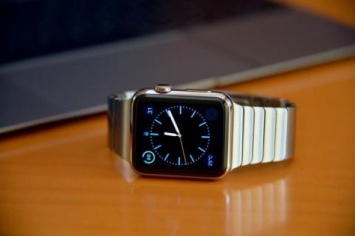 Часы Apple Watch стали реже покупать