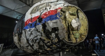 Нидерланды поблагодарили Украину за помощь в расследовании авиакатастрофы МН17