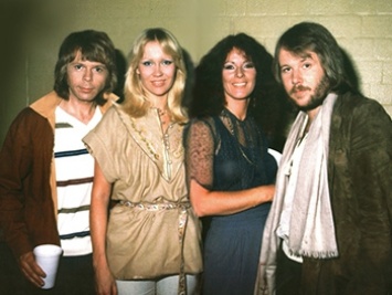 ABBA решили воссоединиться