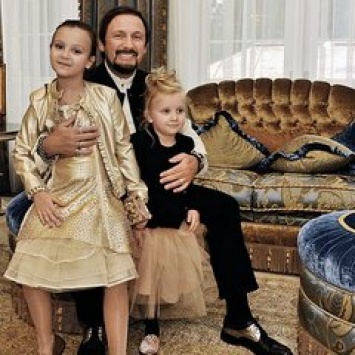 Дети Стаса Михайлова не знают, что их отец - знаменитость