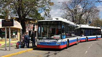 В пятницу по Крыму проедет необычный троллейбус