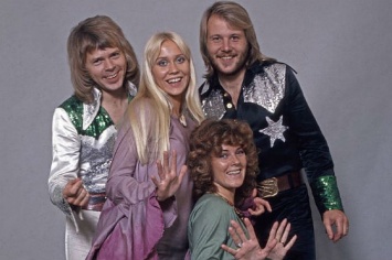 Легендарная группа ABBA анонсировала воссоединение