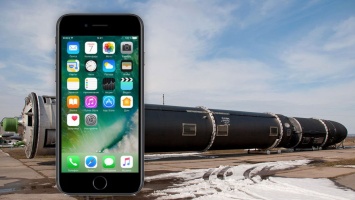 Американский эксперт: iPhone в тысячи раз умнее ядерных ракет России