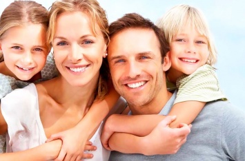 Ученые: Счастливое детство помогает мужчине создать крепкую семью