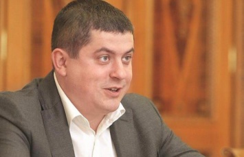 Соратник Яценюка Бурбак задекларировал дом, 5 квартир и 22 автомобиля