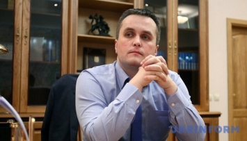 Интерпол уже три месяца изучает документы Онищенко - глава САП
