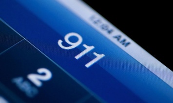 Пользователь iPhone в США случайно устроил кибератаку на службу 911