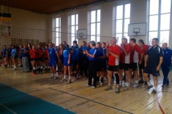 В Краматорске состоялся традиционный всеукраинский турнир по волейболу в честь Станислава Люгайло