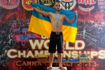 Пожарник из Днепропетровщины стал вице-чемпионом мира по кикбоксингу (ФОТО)