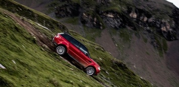 Экс-Стиг съехал с 15-километрового горнолыжного склона на Range Rover