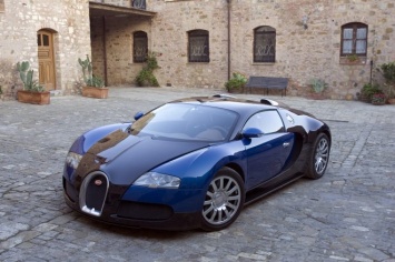 Почти даром! Сколько стоит страховка на Bugatti Veyron