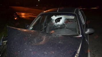 В Бердянске водитель взял на таран столб (+фото)