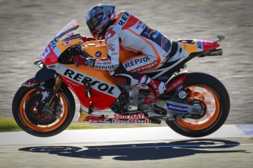 MotoGP: Маркес и Лоренцо - главные претенденты на поул Гран-При Валенсии