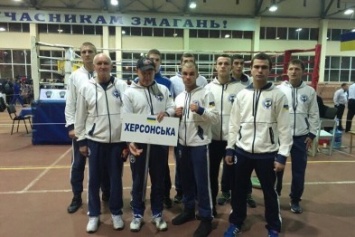 Херсонские боксеры в Харькове открыли чемпионат Украины по боксу