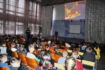 В школе №10 поселка Нового провели семинар о безопасности жизнедеятельности