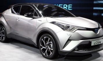 Toyota начала производство кроссовера C-HR нового поколения