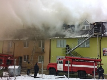 Трехэтажный жилой дом горел в Киевской области