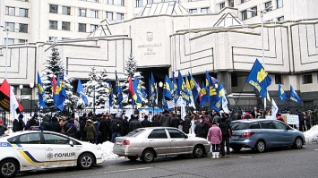 Мы должны загнать русский язык в гетто! - митинг в Киеве