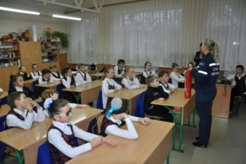 Кропивницкий: спасатели провели семинар по безопасности жизнедеятельности в школе искусств
