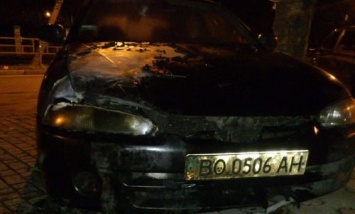 В Житомирской обл. подожгли автомобиль одного из депутатов райсовета