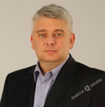В Черноморске скандальный бизнесмен Сергей Шумский избил прохожего