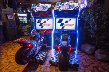 Dorna и Raw Thrills запустили серию игровых автоматов MotoGP: Arcade Game