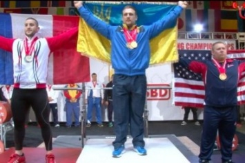 Три «золота» и «серебро» - с таким результатом воспитанники луганской школы пауэрлифтинга выступили на Чемпионате мира (Фото)