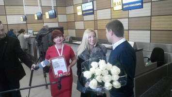 5-миллионным пассажиром аэропорта "Симферополь" стала крымчанка Елена Ковшова