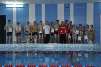 Студенты УИПА соревновались в плавании (ФОТО)