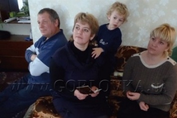 Горловская семья, уехавшая в Беларусь от войны, о не любви к украинскому языку и неприкрытом счастье возвращения в "совок"