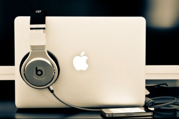 Троян Speake(a)r превращает подключенные к Mac и PC наушники в микрофон для удаленной записи разговоров