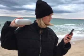 Океан и "манекены": "застывшее" видео Тейлор Свифт побило рекорды по просмотрам