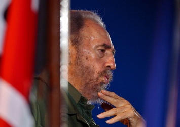 Фиделя Кастро похоронят 4 декабря: траур продлиться девять дней