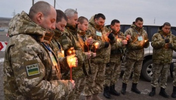 Пограничники вместе со всей Украиной почтили память жертв Голодоморов