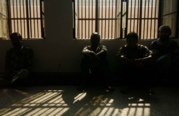 В Индии пять заключенных сбежали из тюрьмы во время вооруженного налета