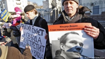 Замглавы ФСИН назвал Ильдара Дадина "имитатором"