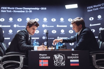 Матч на первенство мира: Карлсен вернулся